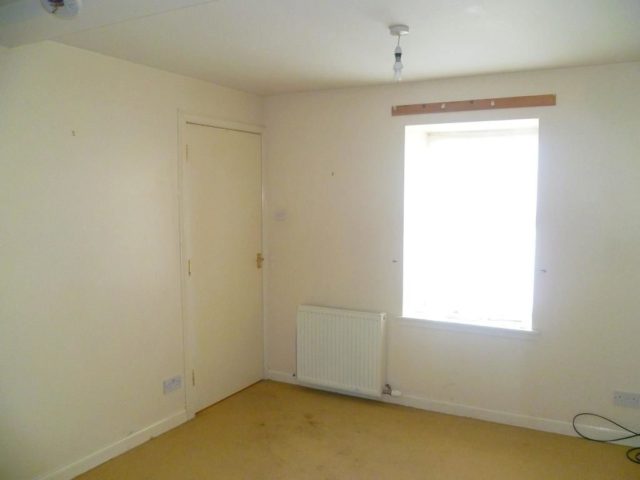  Image of 3 bedroom Flat to rent in Main Road Inverkeilor Arbroath DD11 at Inverkeilor Angus Angus, DD11 5RN